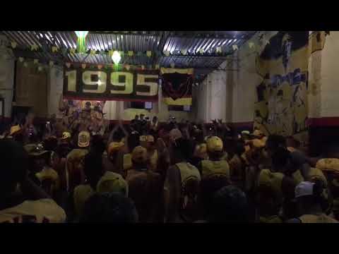 Mc Boco e Mc Neto - Barracão do Lampião