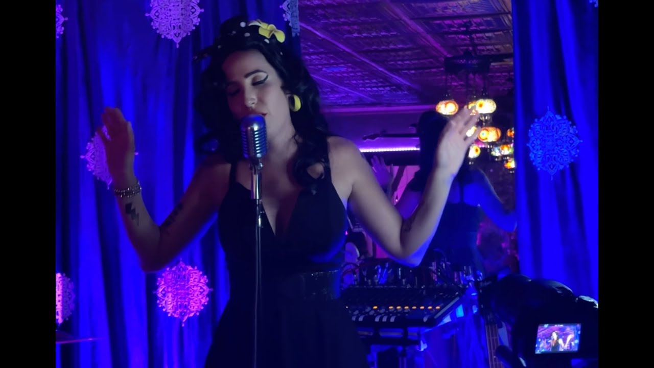 ME AND MR JONES Amy Winehouse Night at La Veranda