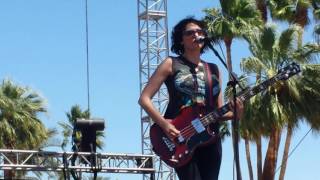 Ex Hex - "Don't Wanna Lose" - 2016 Coachella Music Festival - Weekend 2