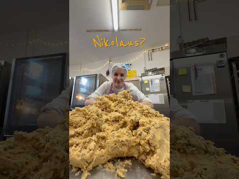 Wo sind die Menschen, die ihre Schoko Nikoläuse auch beim Backen verwerten? 🙋🏽‍♀️🤎