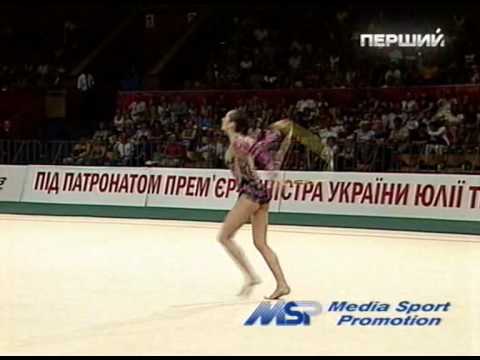 Dariia Kushnerova~ Rope Exhibition @ '09 Kiev