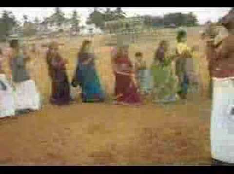 guruji's divine chanting with the devotees in beach