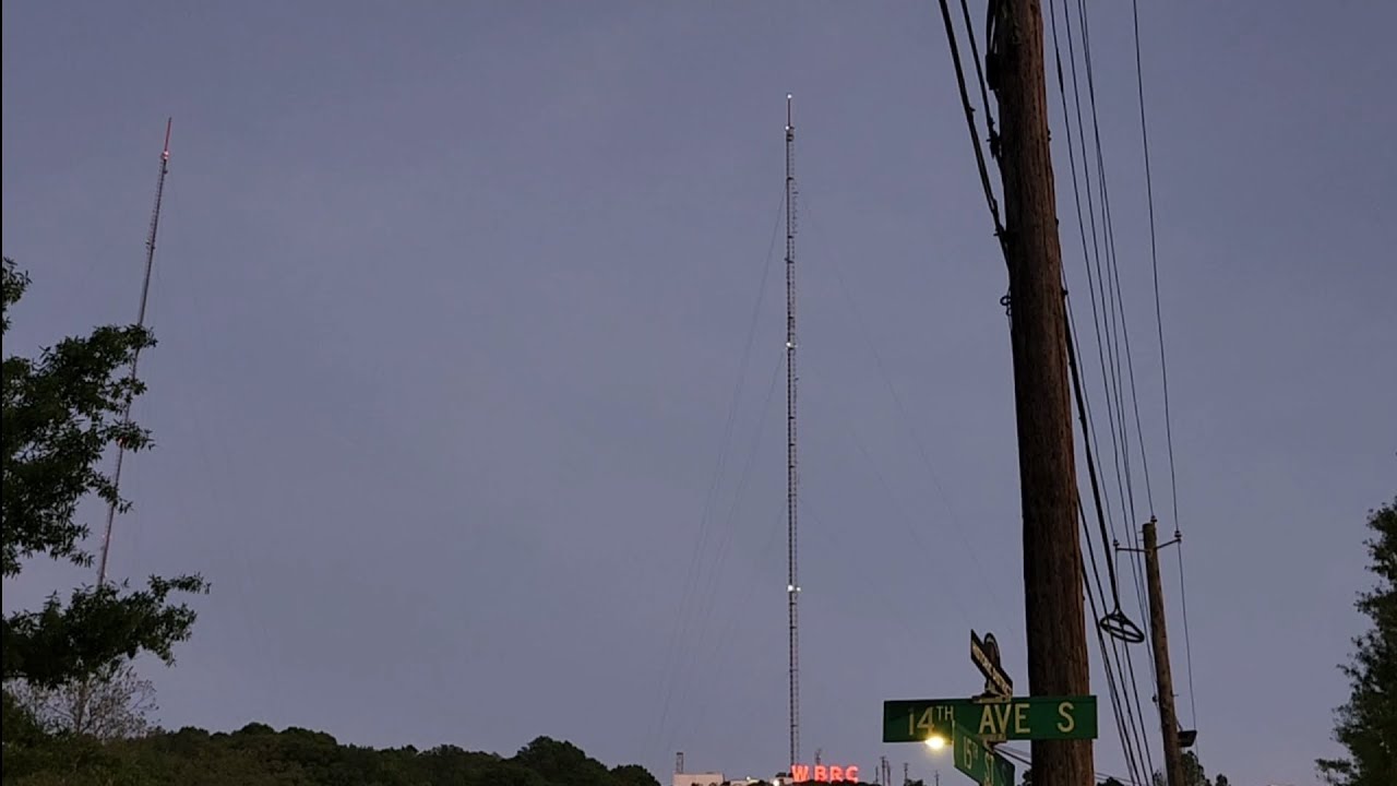 WBRC TV Tower Dialight HI LEDs switching from Twilight to Night mode, and malfunction 