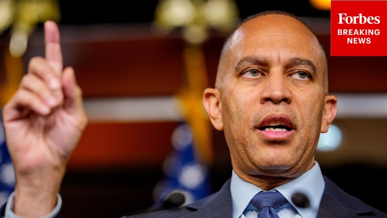 Video | BREAKING: Dem Leader Jeffries Takes Questions On Trump's Iran Threats, FISA, CA Elections, & More