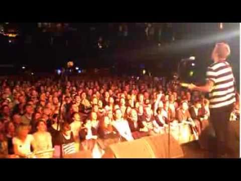 Rob Lynch - Hawking (Live at Hamburg Grosse Freiheit 36 19/11/13)