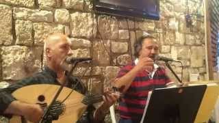 Demirciler demir döver tunç olur, sevip sevip ayrılması güç olur