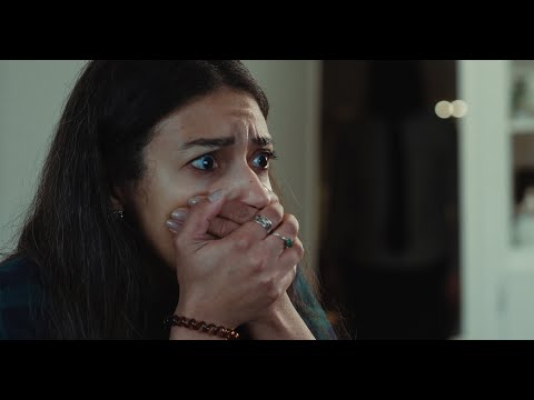 DON'T WATCH ALONE - Short Horror Film