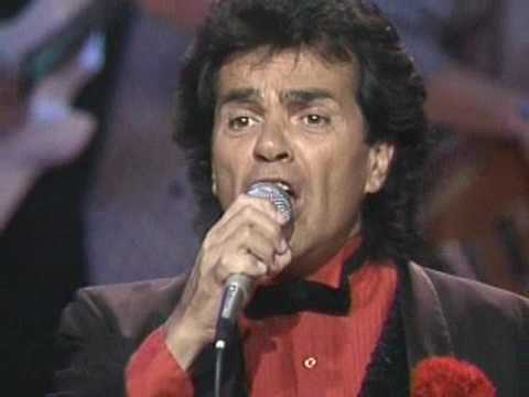 JOEY DEE & THE STARLITERS-"WHAT KIND OF LOVE IS THIS"(LYRICS)