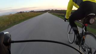 preview picture of video 'Cykling med Rolf och Mats. Sista biten hem'