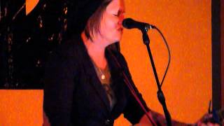 Garrison Starr - Broken Headlights (Joey Ryan cover) - @Christuskirche Cologne - April 15 2012.MOV