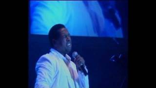 Download lagu Edo Kondologit - 'You Raise Me Up' mp3