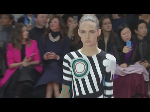 Paris Fashion: Dior enters timewarp and rock meets chic at Giambattista Valli - le mag