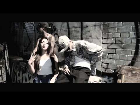 Triste dE Nemesis ft La Baby Smiley   Mas Que Musica 2  Video Oficial HD 1993   X Vida