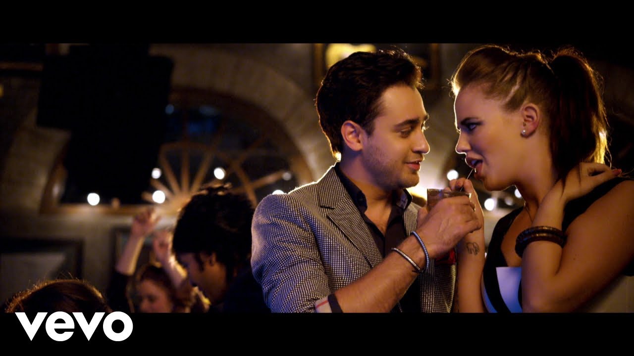 Dhat Teri Ki Main Ghar Nahi Jaana (Remix) Lyrics | Gori Tere Pyaar Mein | Sanam Puri, Aditi Singh Sharma | Vishal Shekhar