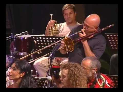 Viva La Black play Mongesi Feza's "You Aint Gonna Know Me Cos You Think You Know Me"