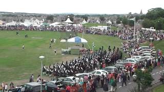 preview picture of video 'Nairn Highland Games - Massed Pipe Bands - 17th August 2013'