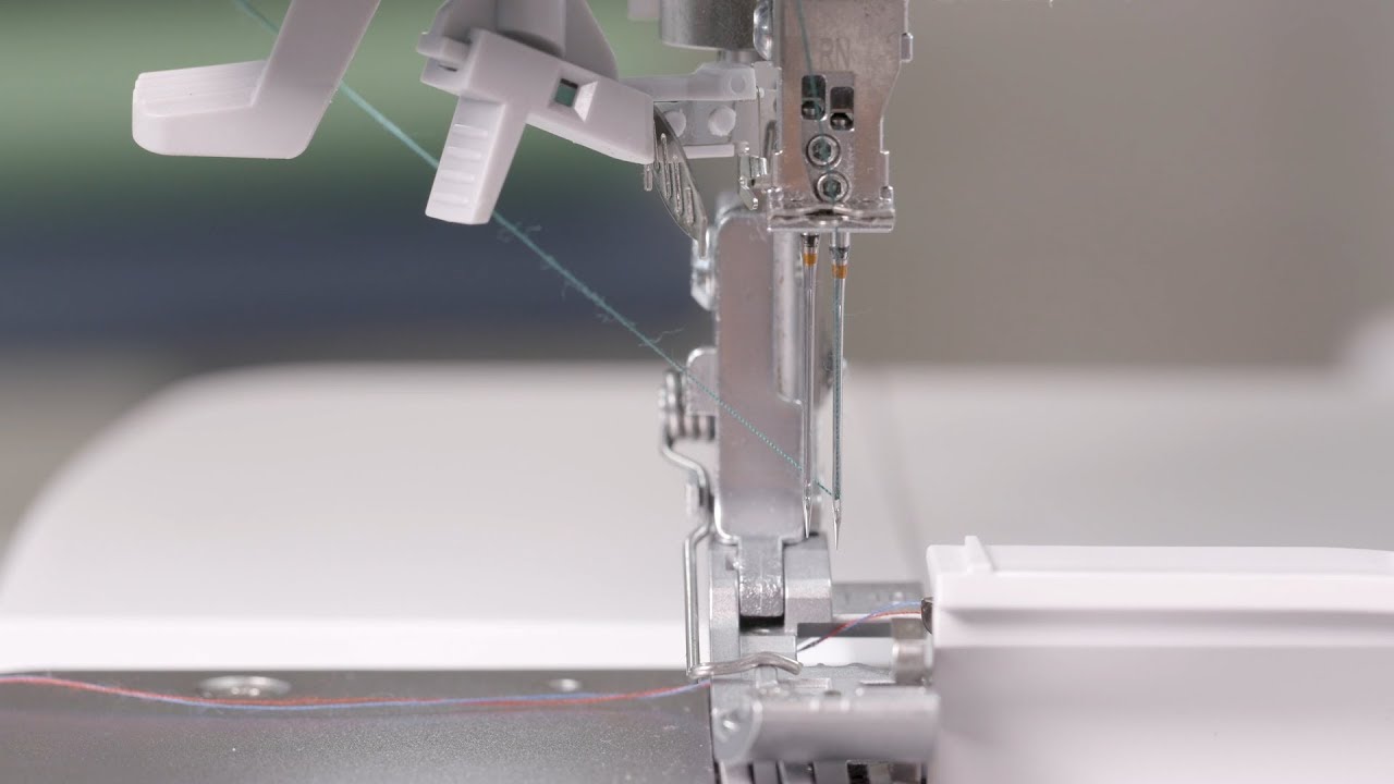 BERNINA L 850 For professional overlock seams BERNINA