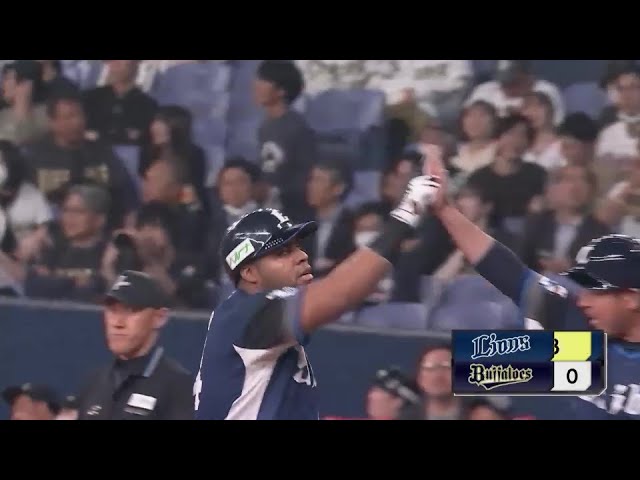 【3回表】力強いセンター返し!! ライオンズ・アギラー 追加点を挙げるタイムリーヒット!!  2024年4月25日 オリックス・バファローズ 対 埼玉西武ライオンズ