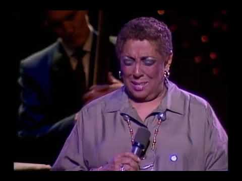 Carmen McRae - Live in Montreal "Round Midnight" (1988)