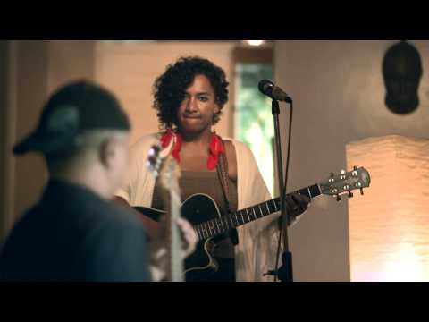 Maia & The Big Sky - Seeing Blue (Lounge Room Sessions)