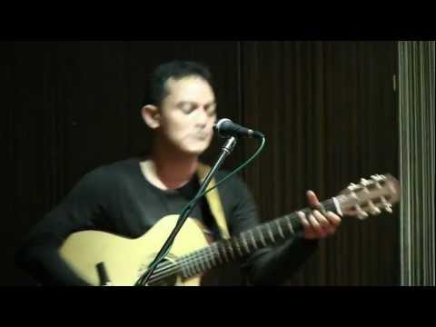 Bonita & The Hus Band - Ain't No Sunshine @ Mostly Jazz 19/05/12 [HD]