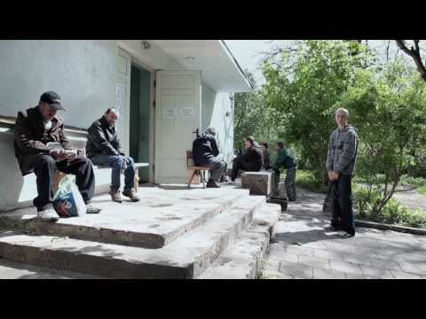 PIETŪS LIPOVKĖJE / DINNER  trailer