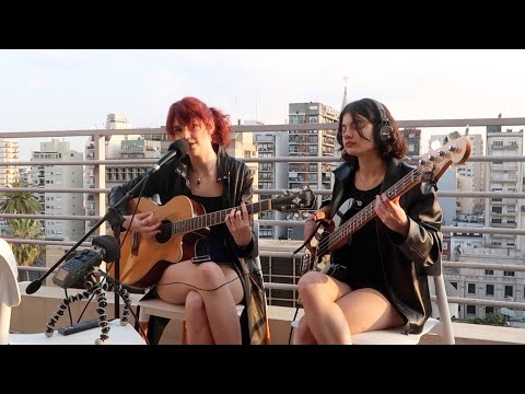 Toxic - Britney Spears (cover by Pacifica)