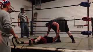 preview picture of video 'Joey Basham vs Dave Diamond CWA Wrestling'