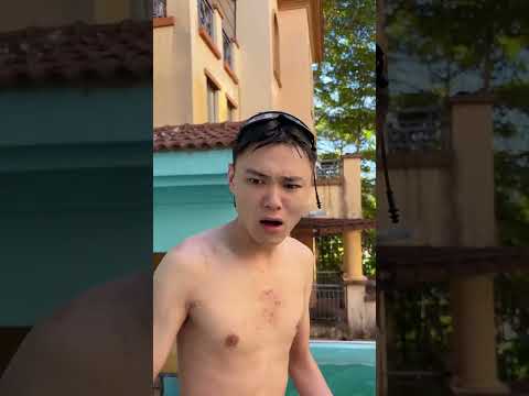 玩的不亦乐乎#cosplay#shorts