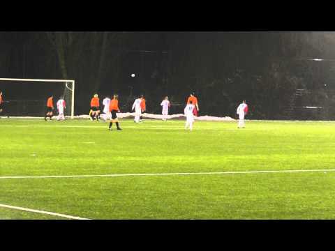 13 feb 2012 FC Utrecht D1 - VV De Meern C2 vr 5-4 Redding Rainier