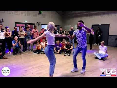 Ronald & Alba [🎵 Don Omar - El Parque] Bachata