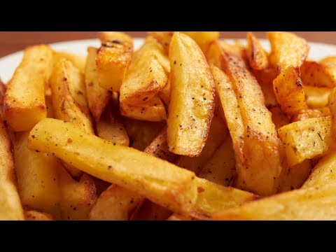 しなったフライドポテトをカリッと生き返らせる方法！　（The Secret To Reheating Fries）