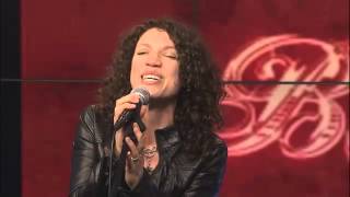 Blue Sky Riders Perform &quot;Dream&quot;