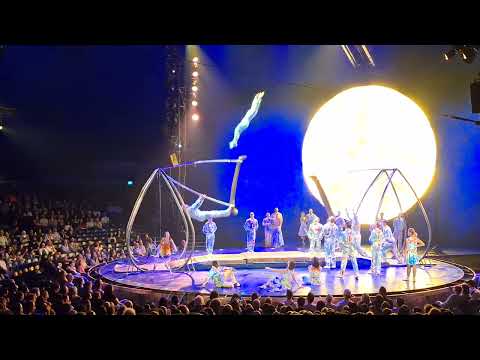 Cirque du Soleil, Luzia 1