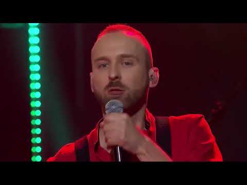 Metro Luminal - Ta õrnas käes