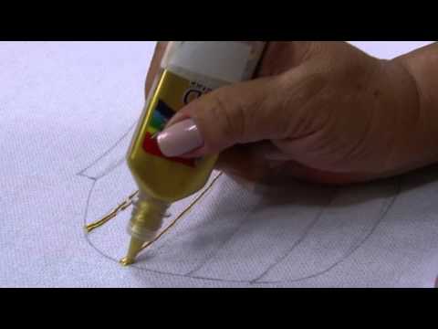 Mulher.com - 04/13/2016 - Painting of a vase with embossed texture - Julia Passerani P1