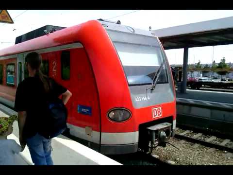 Entering S Bahn in Feldmoching