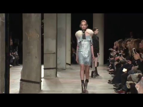 Paul & Joe Fall/Winter 2016/2017 Collection - Paris Fashion Week