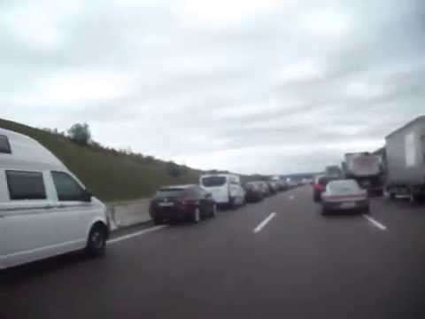 Stau auf der A8 - nichts geht mehr