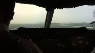 preview picture of video 'Biman DC-10 Cockpit Landing'