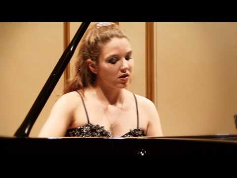 Luisa Splett plays Nikolai Medtner: Sonata 