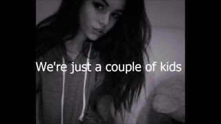 Maggie Lindemann - Couple Of Kids (Lyrics)