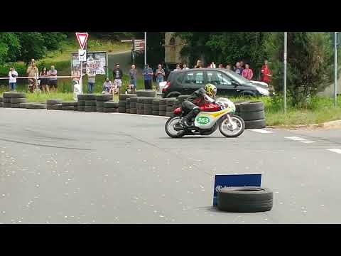 Mělnický okruh 2024. Díl 2. Motocykly z mostu.