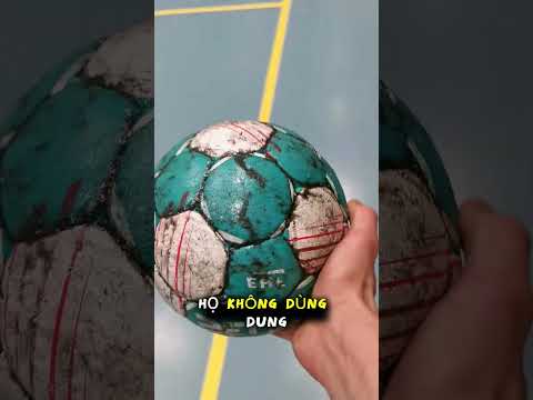 Cách vận động viên bóng ném “lột sạch” quả bóng sau cả mùa giải 🤾‍♂️🧼