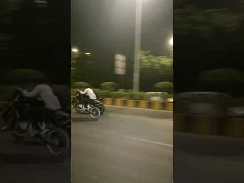 Pulsar Ns200 76 VS Ns200 80 🔥look at the power #bikelover #ns200 #pulsar