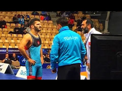 Muhammed Akdeniz Belaruslu güreşçiyle muhteşem maçı !