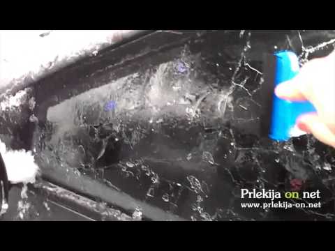 Zaledeneli avtomobil