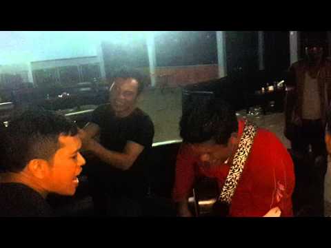 Tamados Band Marmitu With AGUS RINGO2 - Africa