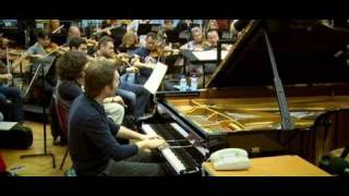 Leif Ove Andsnes records Rachmaninov Piano Concertos 3 & 4