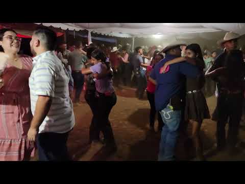 el bombon cumbia tecladista ej. El porvenir 2/7